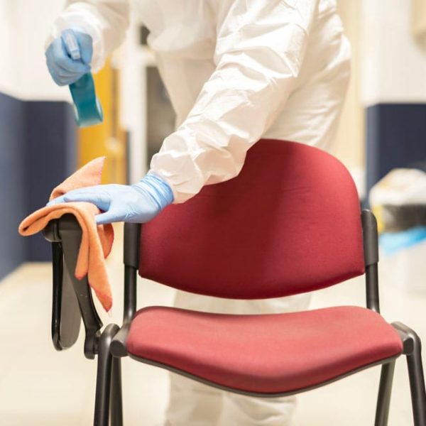 Nettoyage de chaises à Bruxelles